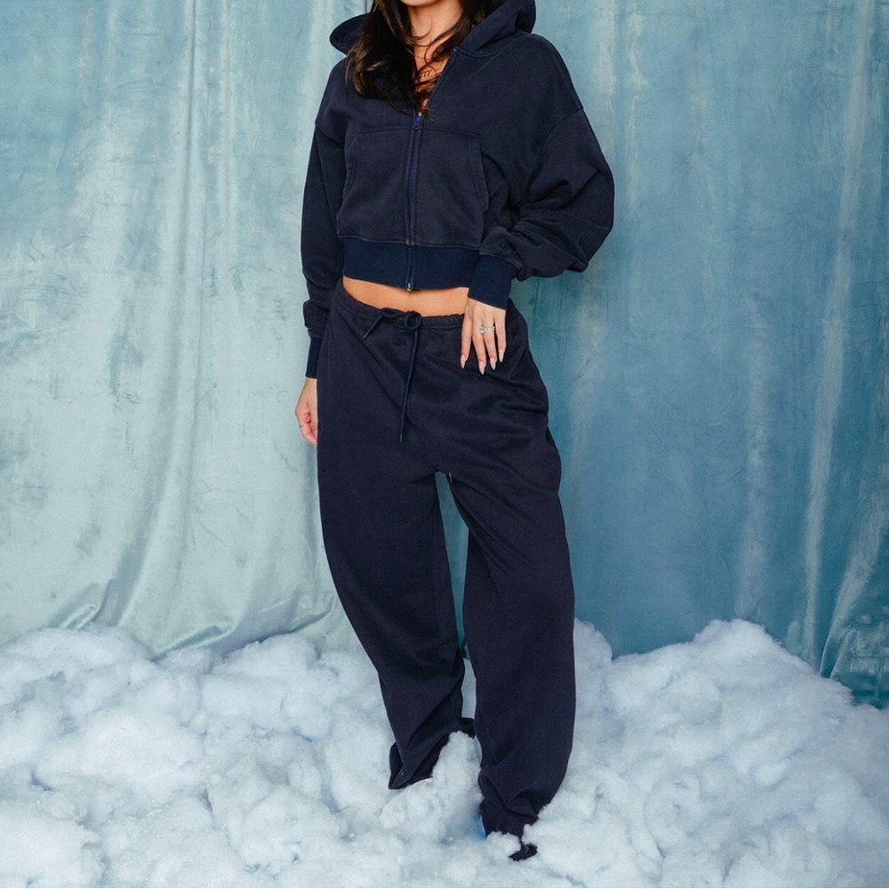Navy Blue Zip Hoodie with Wide Leg Pants Size Large